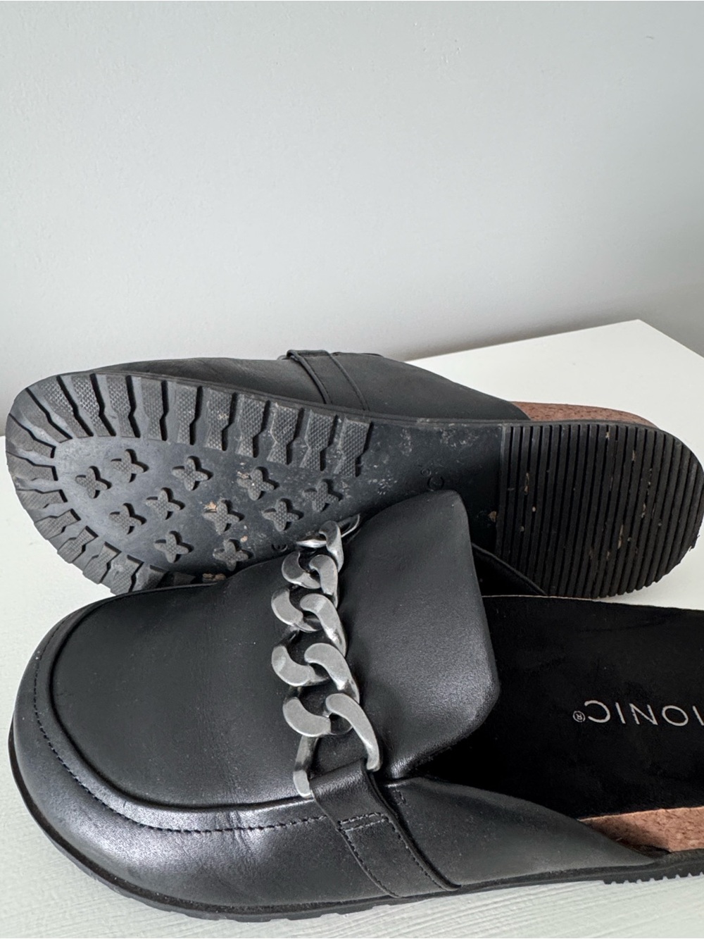 Vionic “Georgie” blk leather sz 9 EUC - Picture 5 of 6